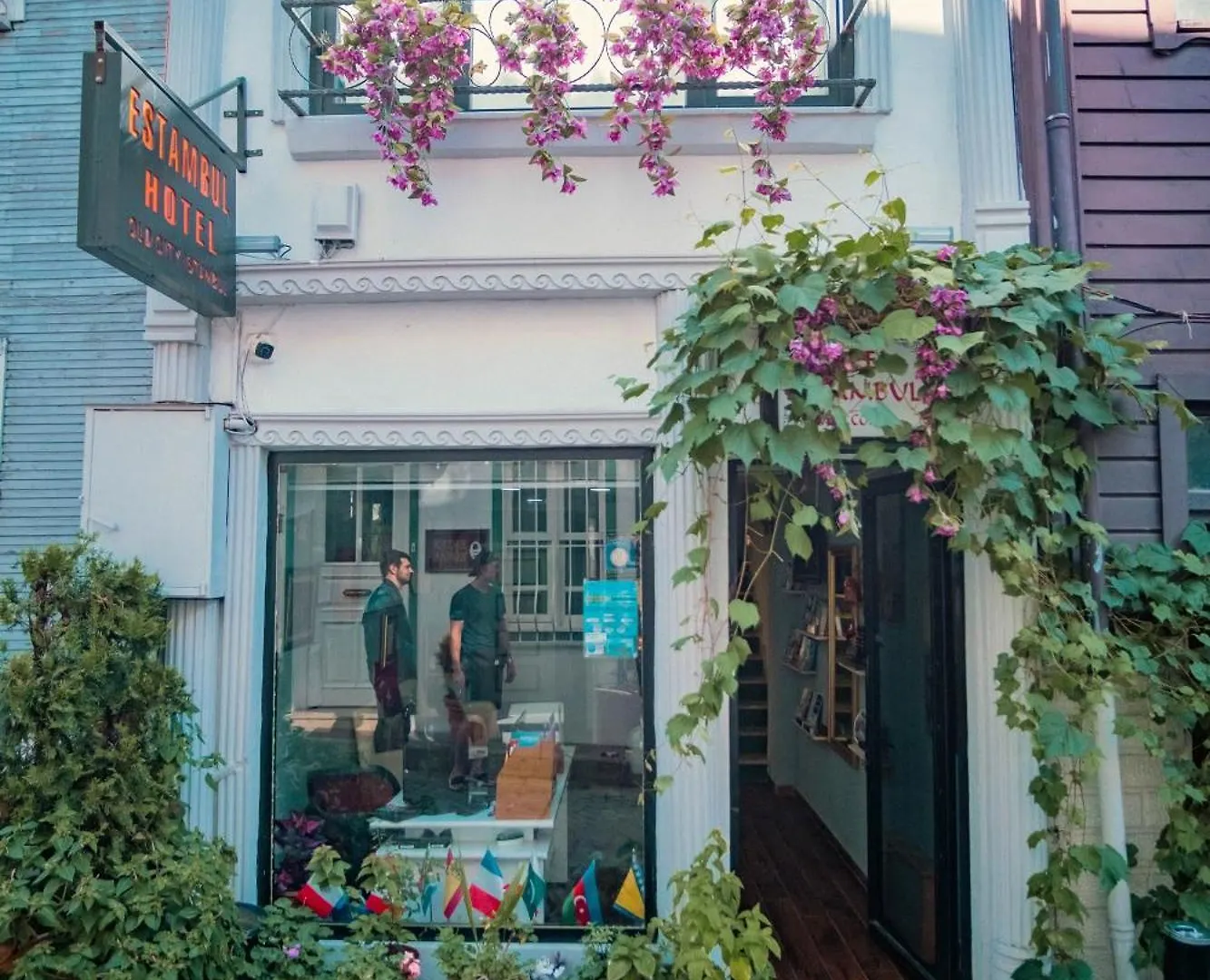 Hotel Estambul 3*, Стамбул